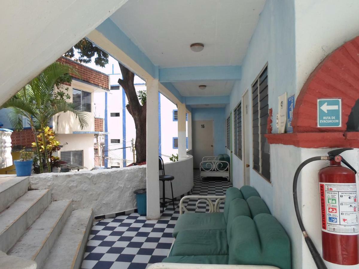 ホテルCasa De Huespedes Santa Fe アカプルコ エクステリア 写真