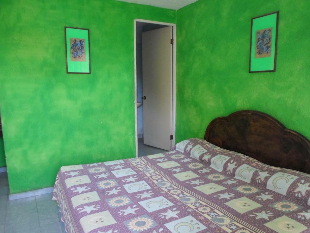 ホテルCasa De Huespedes Santa Fe アカプルコ エクステリア 写真